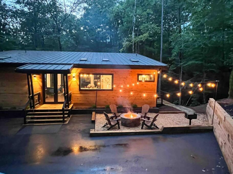Modern Mountain Getaway With Hot Tub, Fire Pit Villa Sautee Nacoochee Ngoại thất bức ảnh