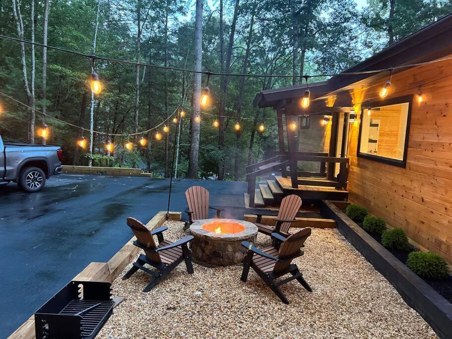 Modern Mountain Getaway With Hot Tub, Fire Pit Villa Sautee Nacoochee Ngoại thất bức ảnh